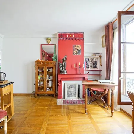 Apartment Charming Apt With Beautiful Deco In Paris Paris