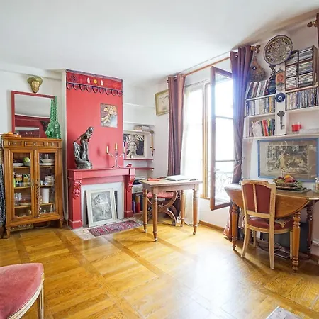 Charming Apt With Beautiful Deco In Paris Apartment Paris