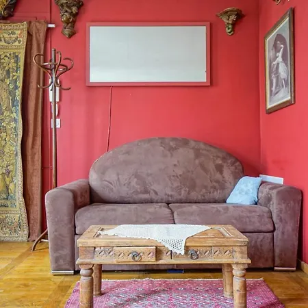 Apartment Charming Apt With Beautiful Deco In Paris